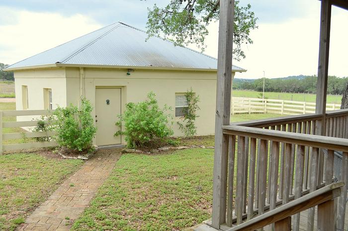 Guest House Listing photo 15