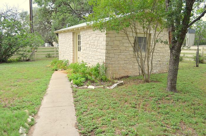Utility Building Listing photo 23
