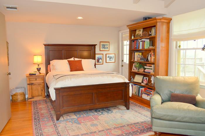 Owners Suite Listing photo 4